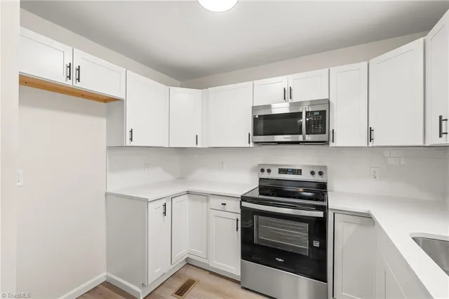 $238,500 | 409 South Fayetteville Street, Liberty, NC 27298