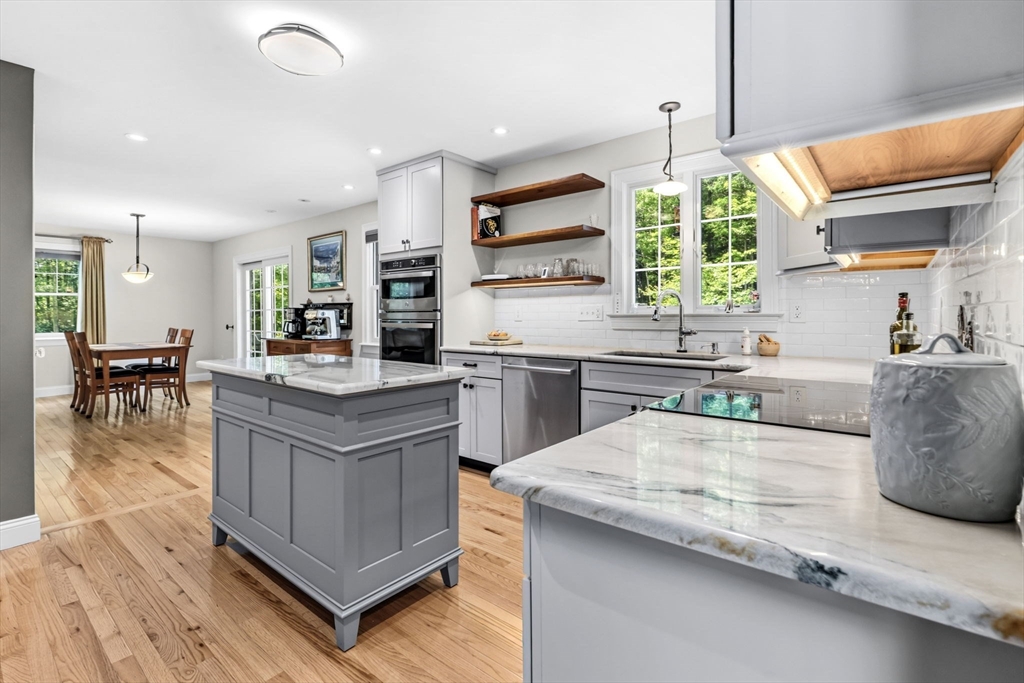 33 Rattle Hill Road Southampton, MA 01073 - Photo 17 of 42