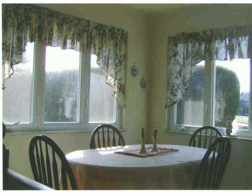 5131 McAnulty Road Baldwin, PA 15236 - Photo 4 of 8 Dining Room.