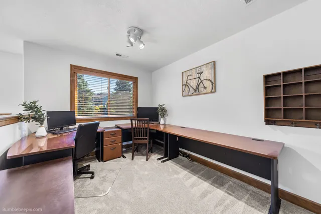 $1,192,000 | 21600 East Mill River Lane, Liberty Lake, WA 99019