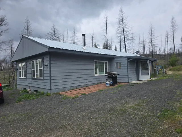 $339,900 | 5067 Rail Canyon Road, Unit A, Springdale, WA 99173