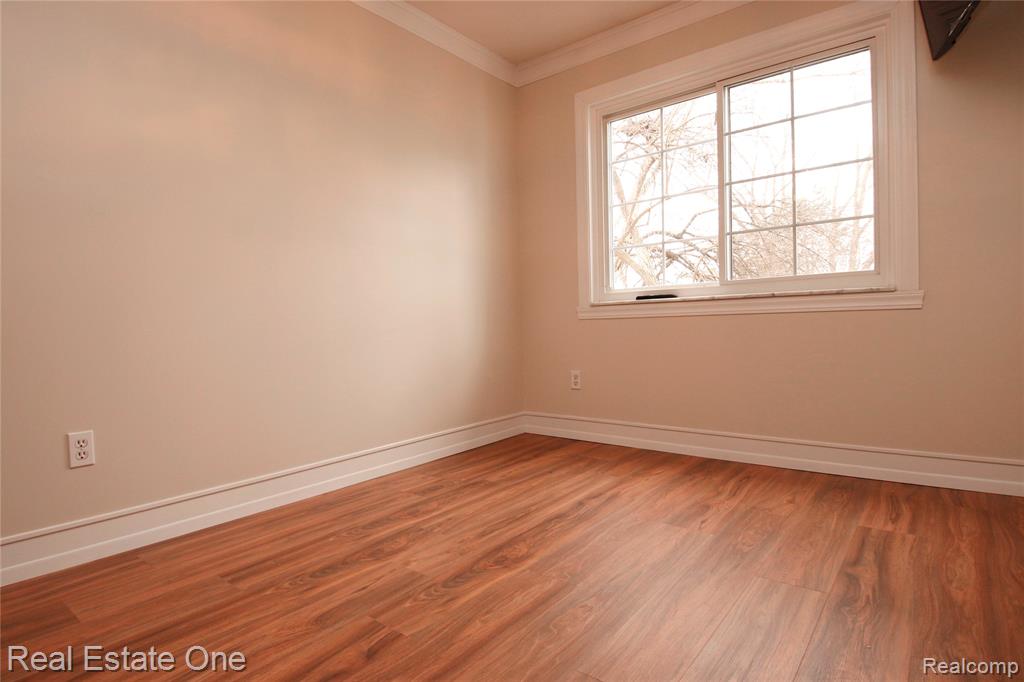 480 Baldwin Avenue, Unit 20 Rochester, MI 48307 - Photo 5 of 9