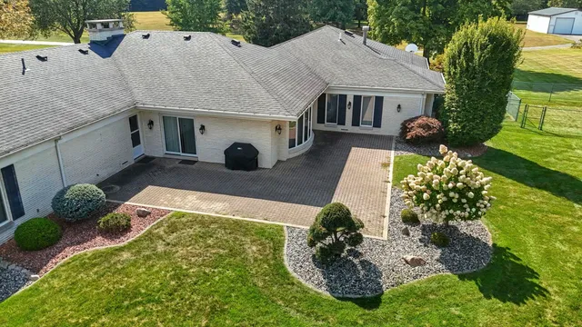 $1,950,000 | 1070 West 100 North, Angola, IN 46703