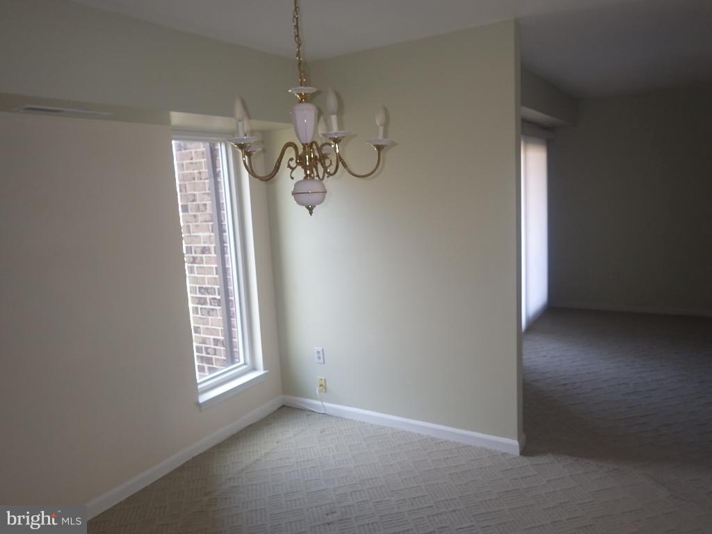 142 Georgetown Road, Unit 5 Annapolis, MD 21403 - Photo 4 of 12 Dining Room
