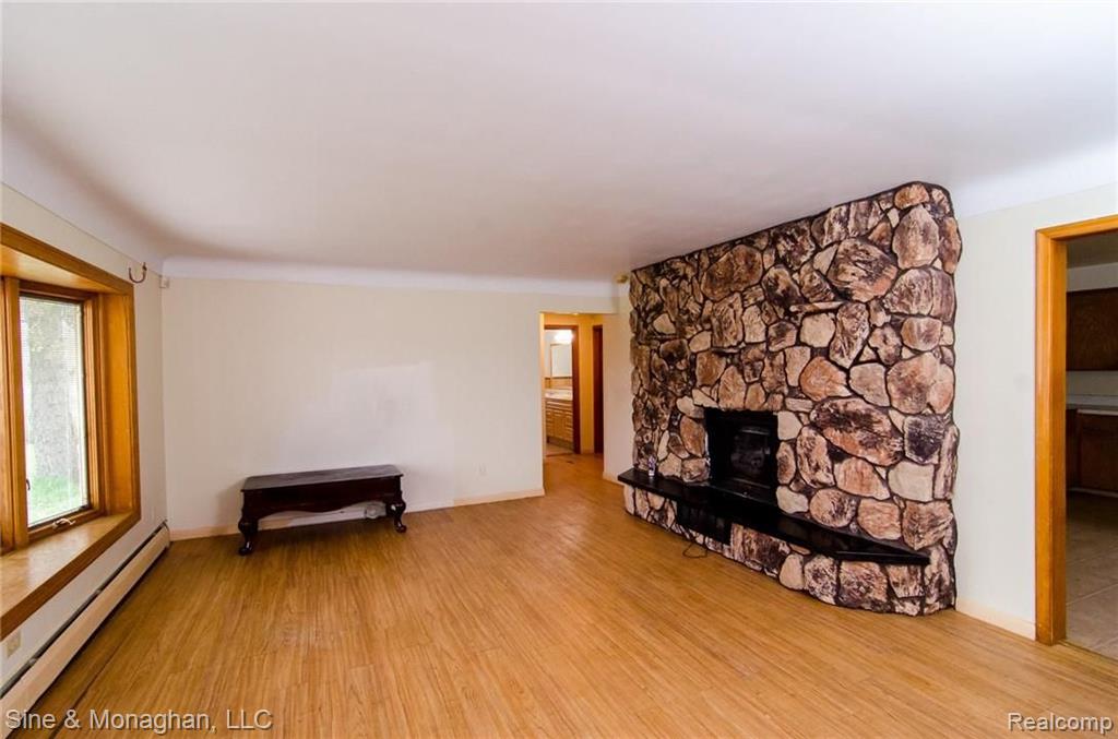 2909 East Wattles Road Troy, MI 48085 - Photo 4 of 28