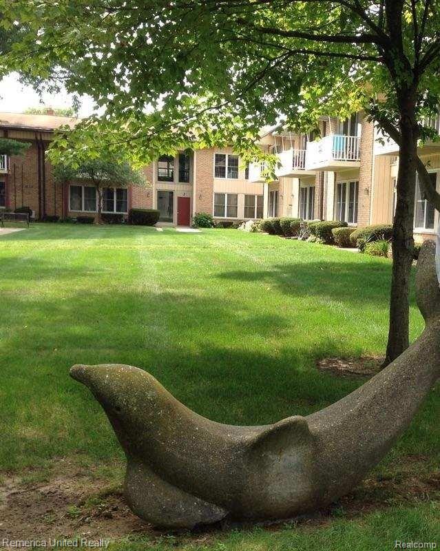 1199 South Sheldon Road, Unit 28 Plymouth, MI 48170 - Photo 31 of 40 44883.jpg