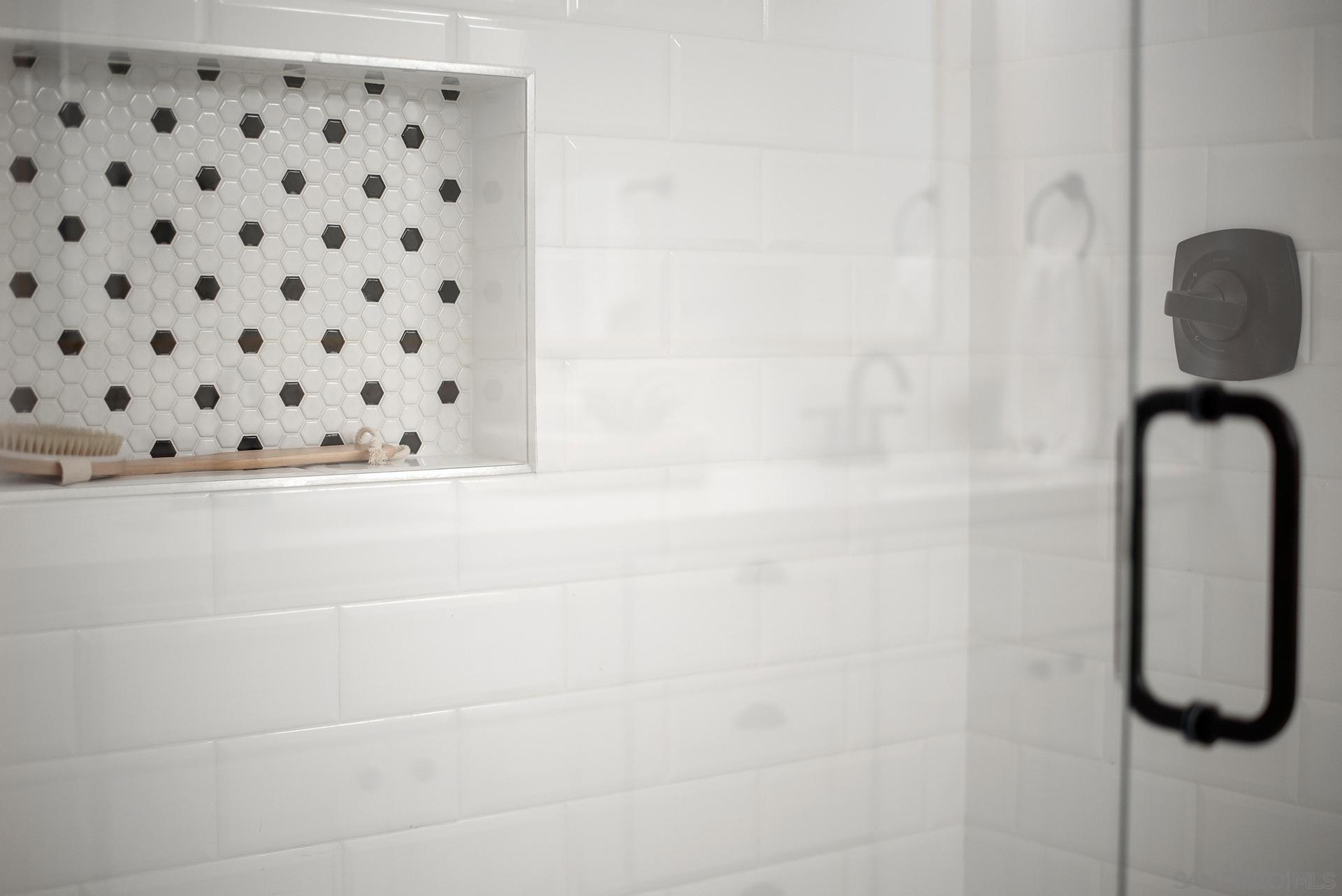 1758 Dehesa Road El Cajon, CA 92019 - Photo 25 of 44