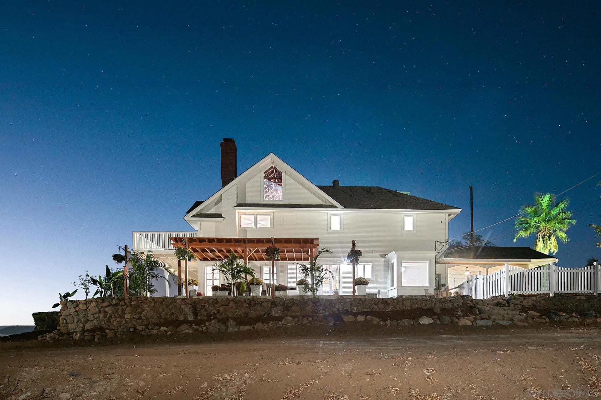 1758 Dehesa Road El Cajon, CA 92019 - Photo 36 of 44