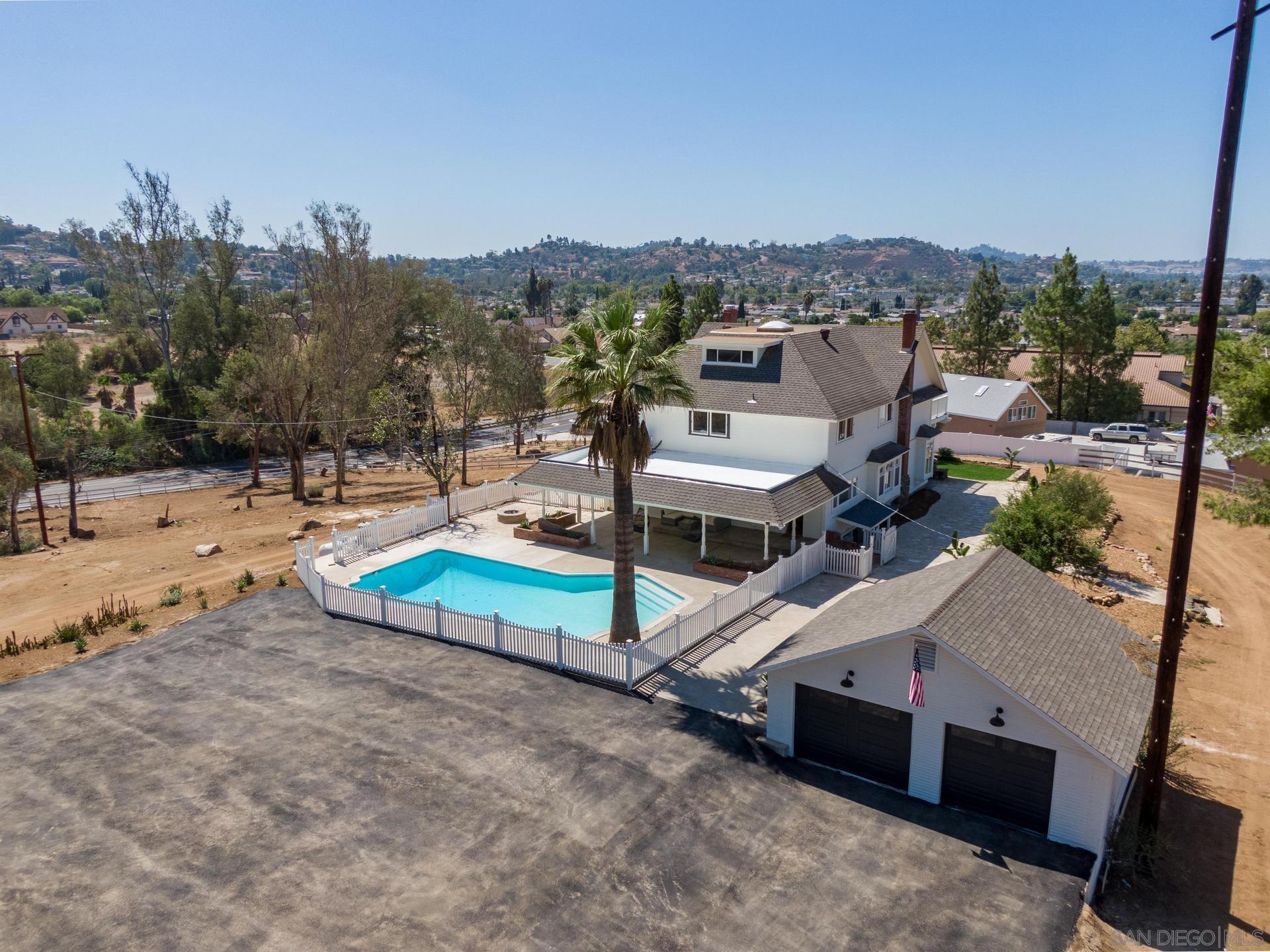 1758 Dehesa Road El Cajon, CA 92019 - Photo 39 of 44