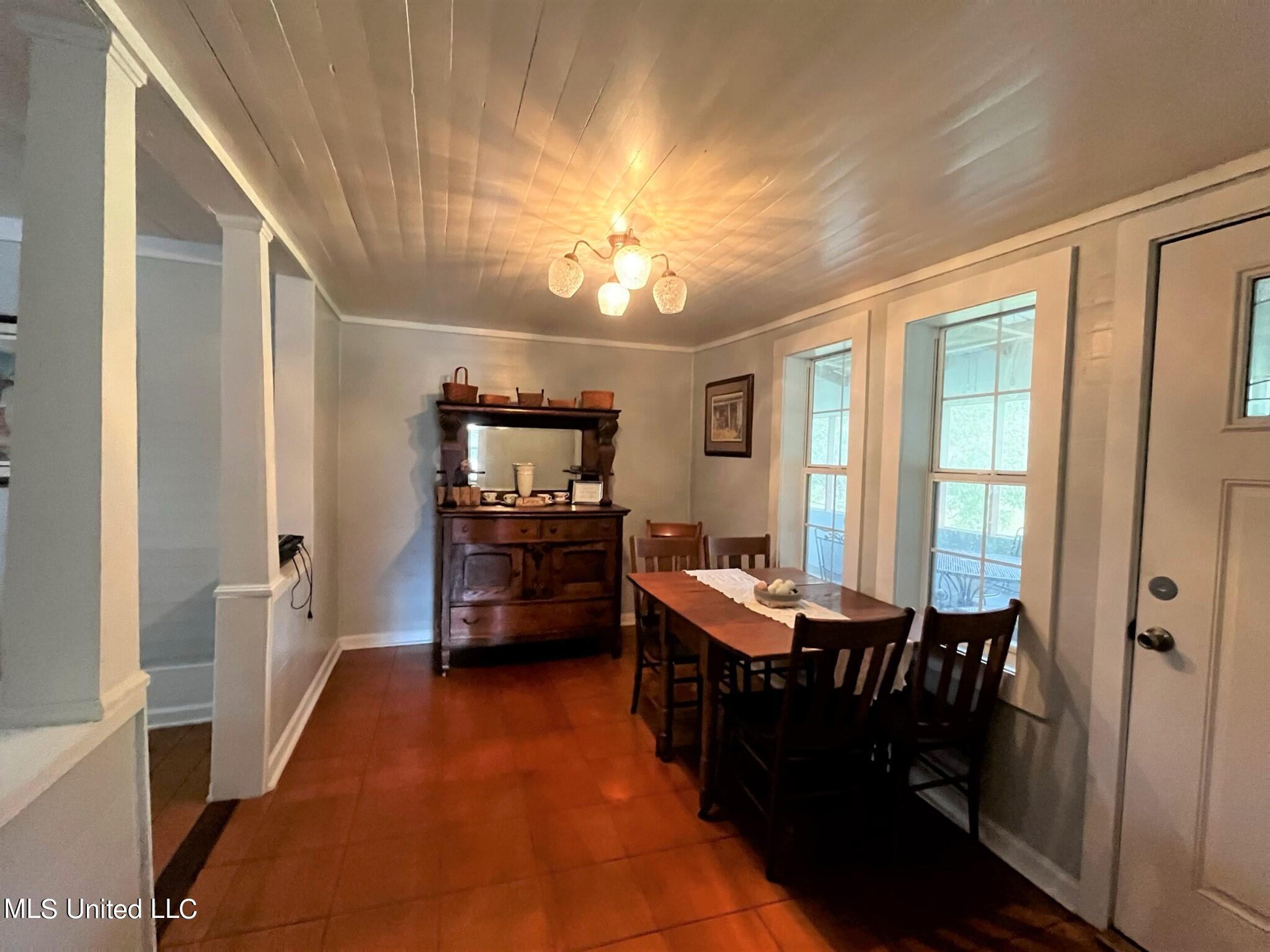 2932 Old Pickens Road Kosciusko, MS 39090 - Photo 5 of 21 IMG_3689