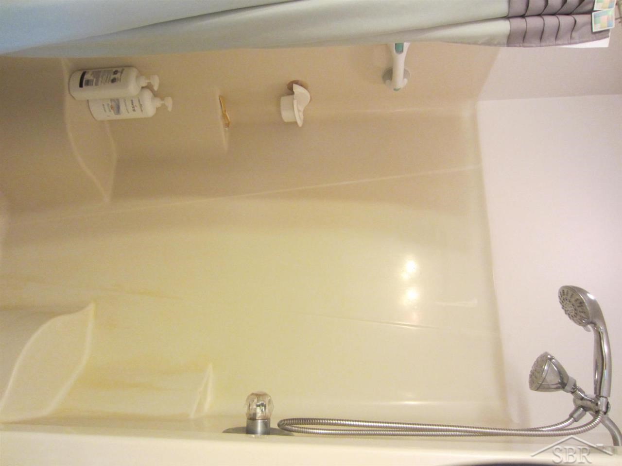 1316 West Willard Road Birch Run, MI 48415 - Photo 23 of 25 31215490-22.JPG