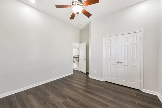 $5,300 | 2315 Bending Spring Drive, Pearland, TX 77584