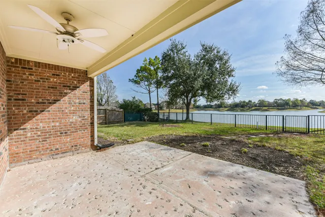 $5,300 | 2315 Bending Spring Drive, Pearland, TX 77584