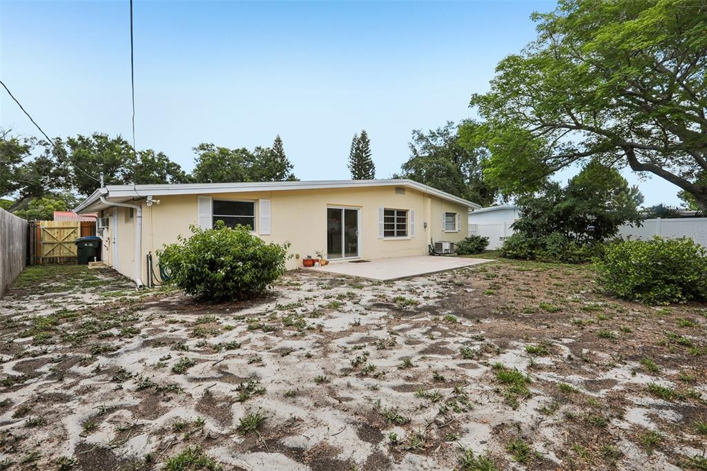 1856 Southview Road Largo, FL 33770 - Photo 22 of 27