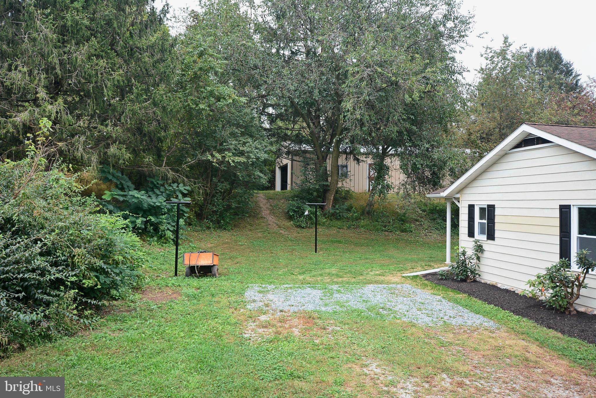 1551 Kbs Road Spring Grove, PA 17362 - Photo 9 of 25