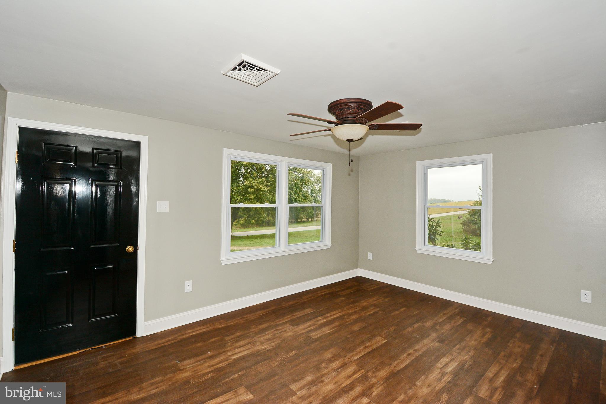 1551 Kbs Road Spring Grove, PA 17362 - Photo 10 of 25