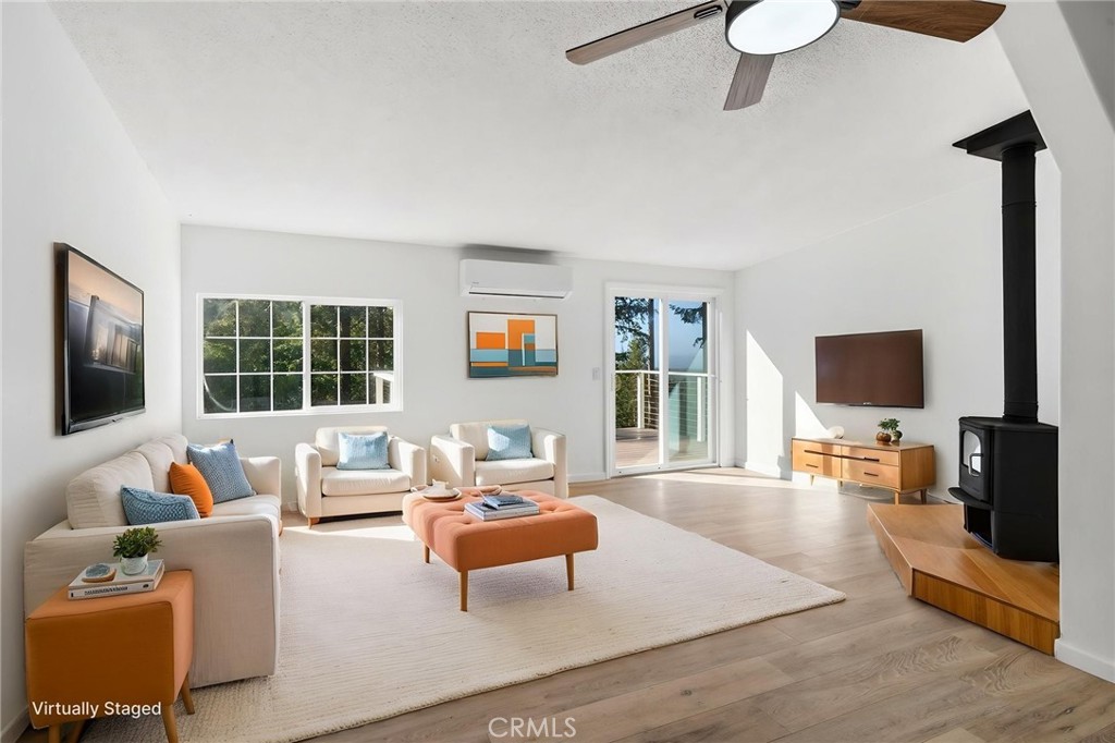 40421 Mountain View Road Manchester, CA 95459 - Photo 5 of 25 Virtually Staged