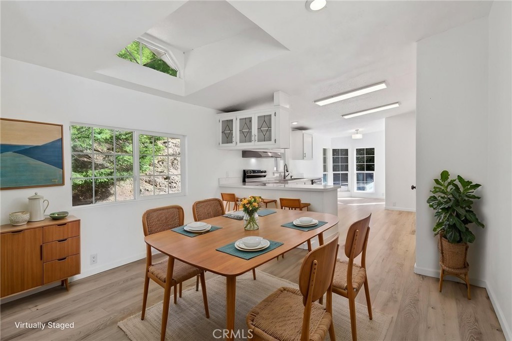 40421 Mountain View Road Manchester, CA 95459 - Photo 9 of 25 Virtually Staged