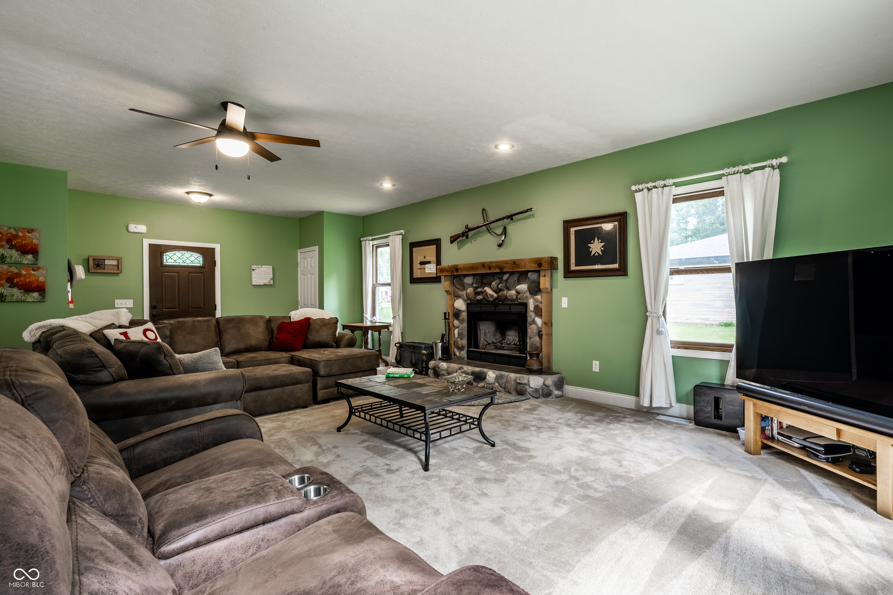 110 North Pasadena Road Noblesville, IN 46062 - Photo 9 of 45 Gallery Image 9
