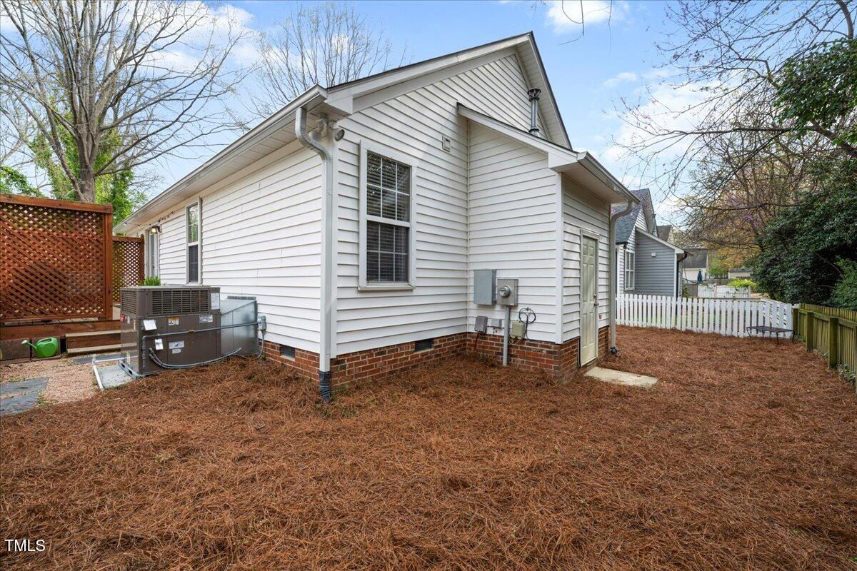 528 Moseley Lane Raleigh, NC 27601 - Photo 18 of 21 21-19