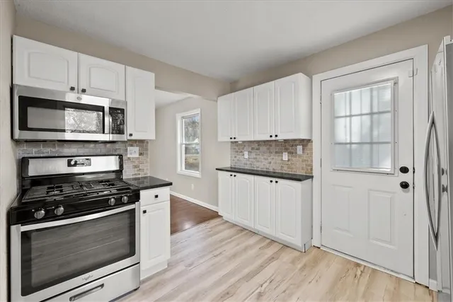 $242,000 | 7504 East 49 Street, Kansas City, MO 64129