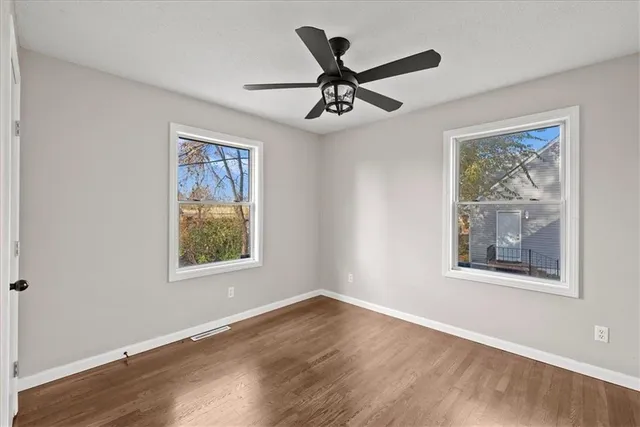 $242,000 | 7504 East 49 Street, Kansas City, MO 64129