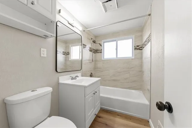 $242,000 | 7504 East 49 Street, Kansas City, MO 64129