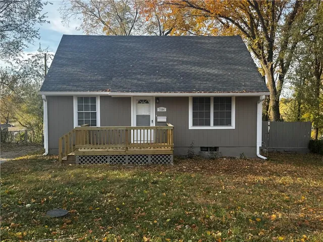 $242,000 | 7504 East 49 Street, Kansas City, MO 64129
