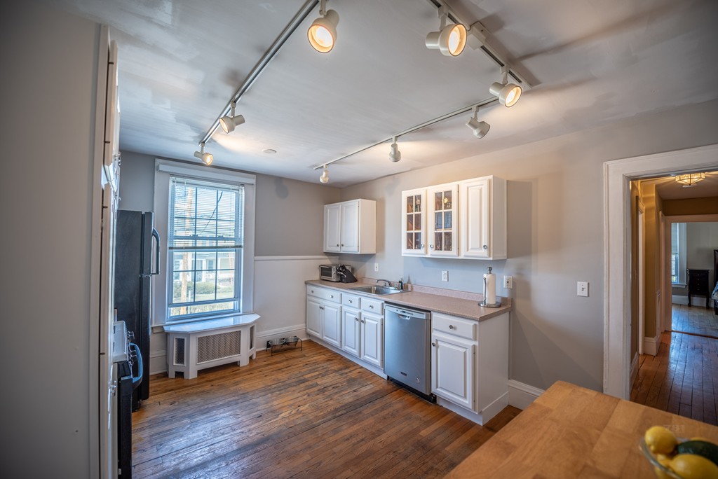 35 Locust Street, Unit 3 Danvers, MA 01923 - Photo 6 of 15