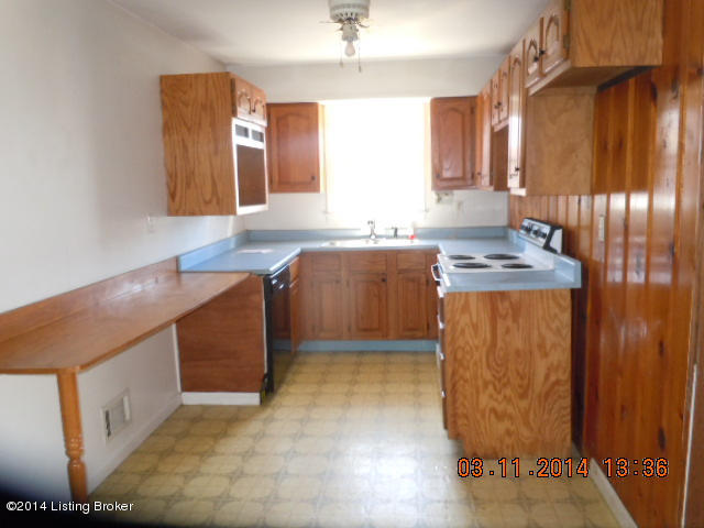 8600 Blue Lick Road Louisville, KY 40219 - Photo 3 of 16 DSCN9648