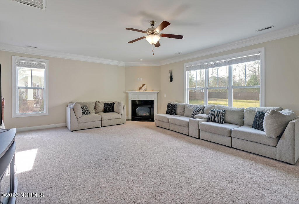 315 Chablis Way Wilmington, NC 28411 - Photo 12 of 32 315ChablisWay-13