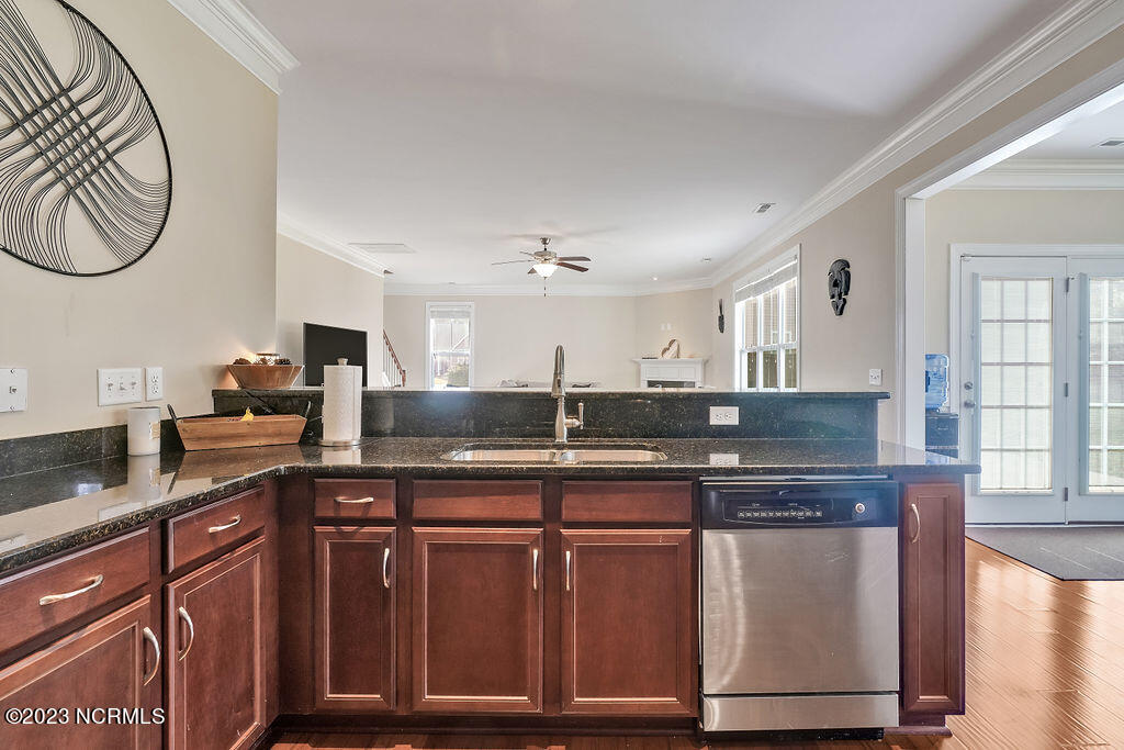 315 Chablis Way Wilmington, NC 28411 - Photo 7 of 32 315ChablisWay-06