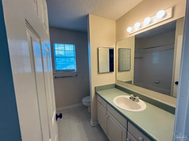 $1,550 | 4006 Glenway Drive, Pensacola, FL 32526