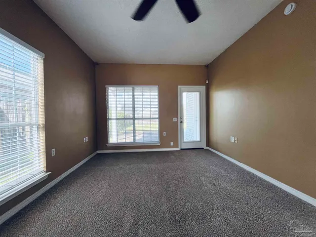 $1,550 | 4006 Glenway Drive, Pensacola, FL 32526