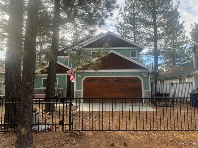 $2,500 | 871 A Lane, Big Bear City, CA 92314