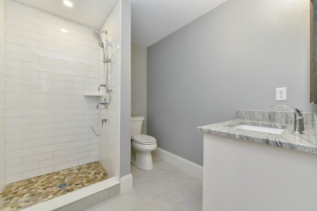 101 Tower Avenue, Unit 101 Needham, MA 02494 - Photo 32 of 38