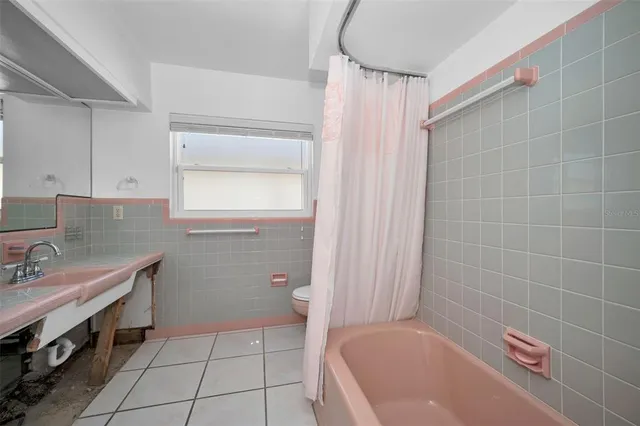 $1,399,900 | 366 La Hacienda Drive, Indian Rocks Beach, FL 33785