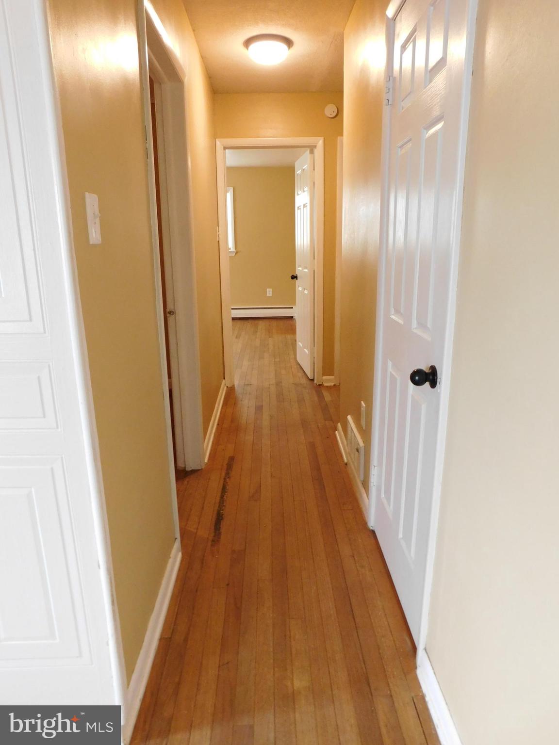 231 Morea Road Frackville, PA 17931 - Photo 12 of 29 Hallway