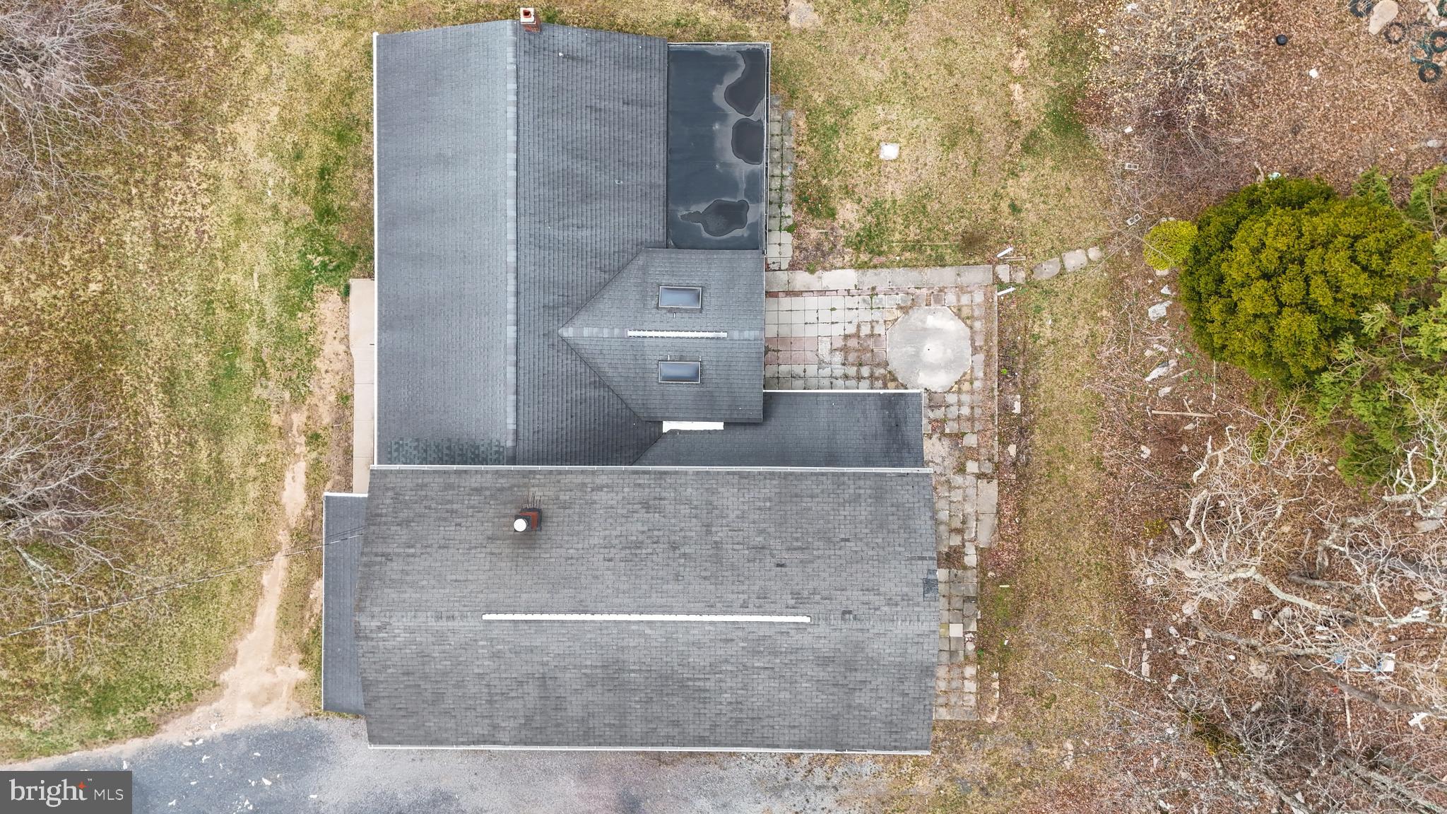 231 Morea Road Frackville, PA 17931 - Photo 28 of 29 Roof view