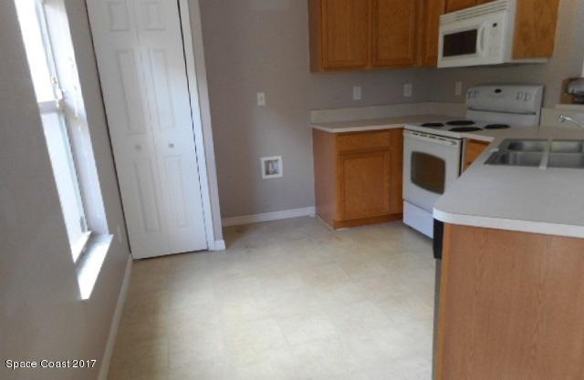 255 Delake Road Northwest Palm Bay, FL 32907 - Photo 4 of 7 5