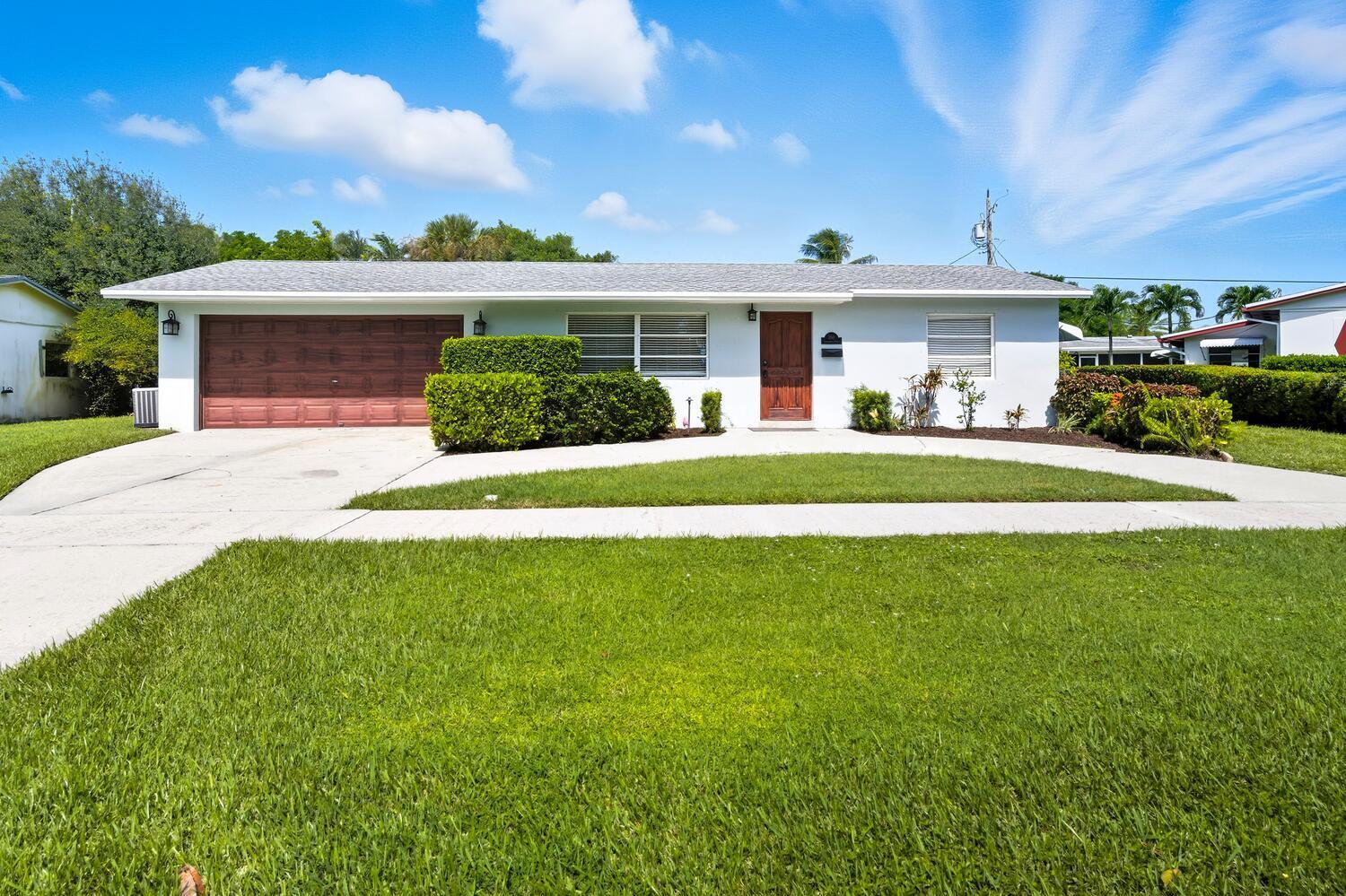 760 Cinnamon Road North Palm Beach, FL 33408 - Photo 1 of 27 760 Cinnamon Rd North Palm-large-001-011