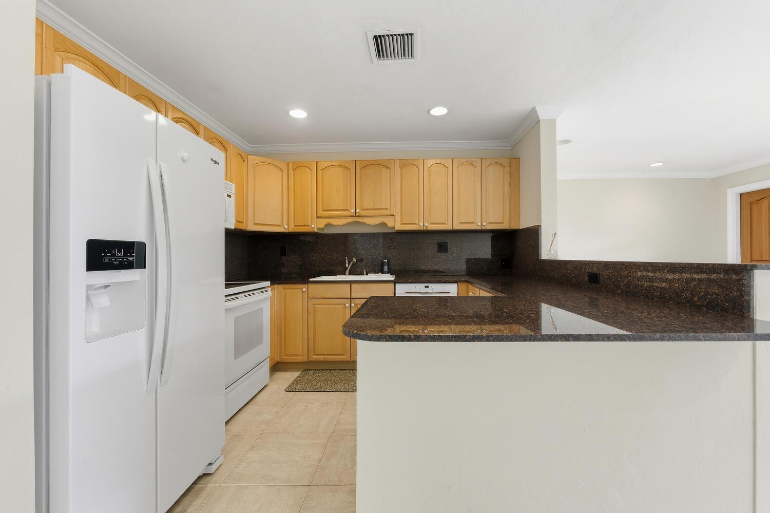760 Cinnamon Road North Palm Beach, FL 33408 - Photo 13 of 27 760 Cinnamon Rd North Palm-large-006-017