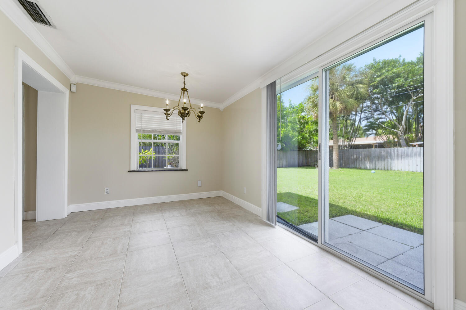 760 Cinnamon Road North Palm Beach, FL 33408 - Photo 20 of 27 760 Cinnamon Rd North Palm-large-016-022