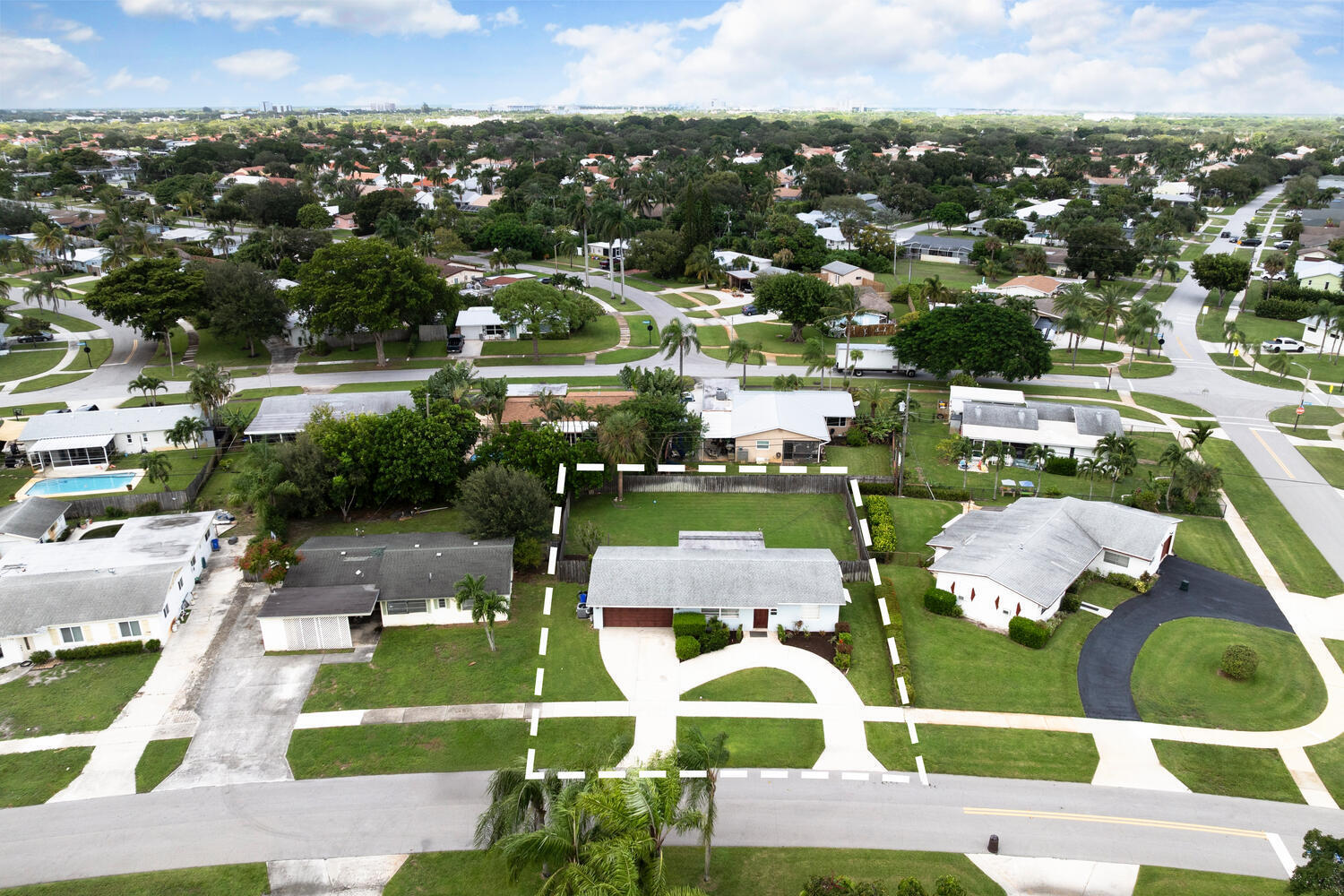 760 Cinnamon Road North Palm Beach, FL 33408 - Photo 3 of 27 760 Cinnamon Rd North Palm-large-023-001