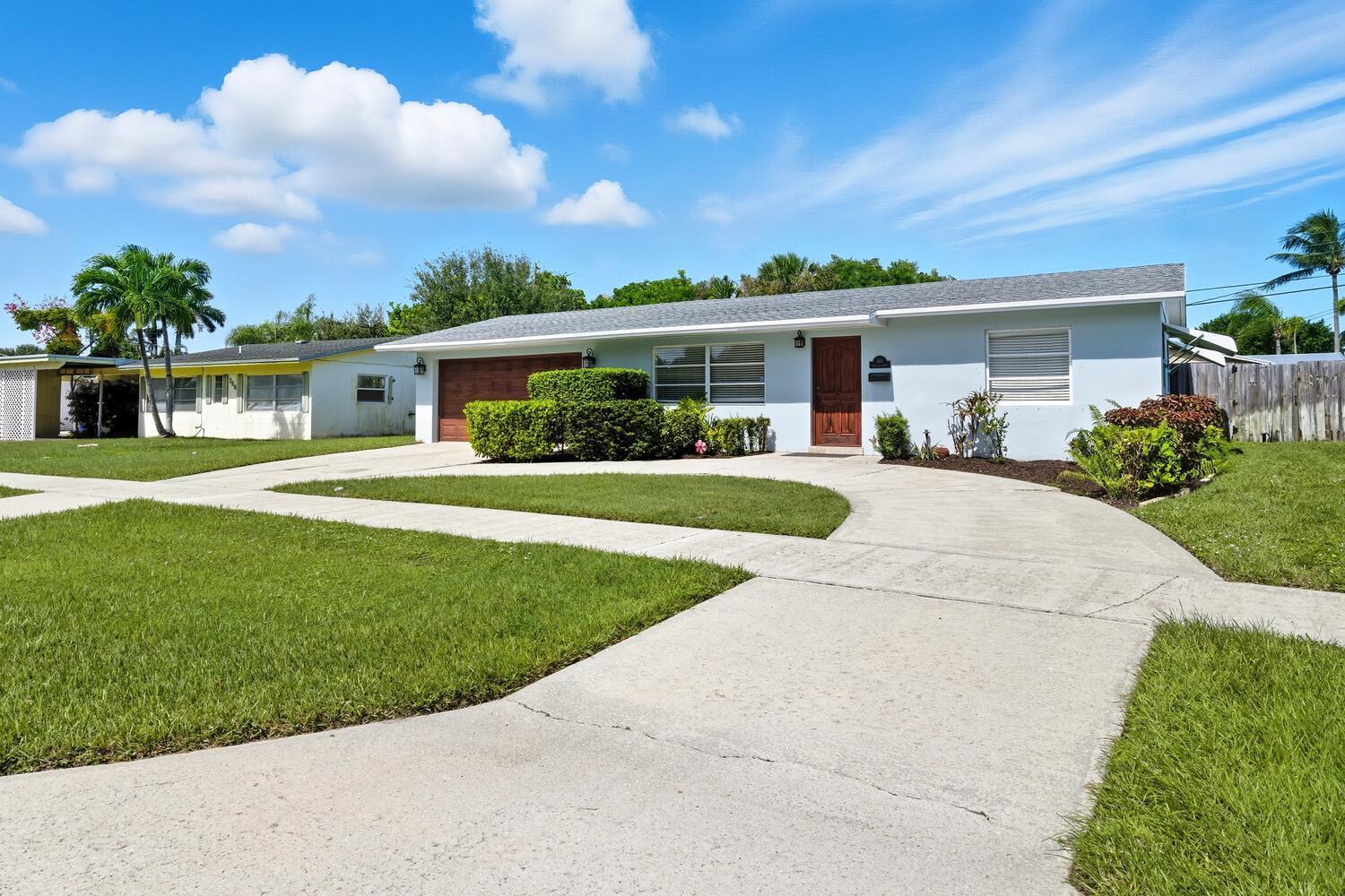 760 Cinnamon Road North Palm Beach, FL 33408 - Photo 5 of 27 760 Cinnamon Rd North Palm-large-002-021