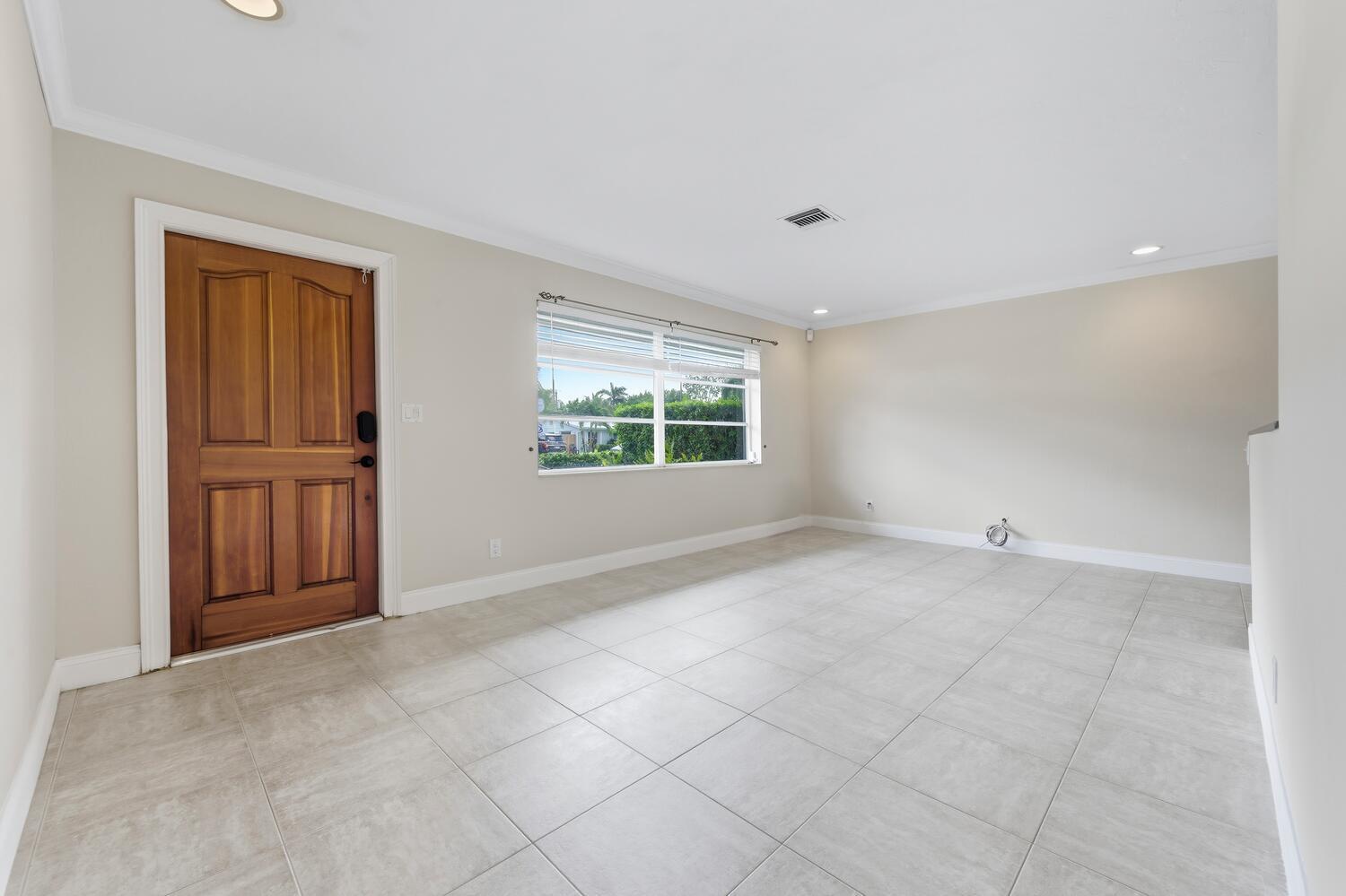 760 Cinnamon Road North Palm Beach, FL 33408 - Photo 7 of 27 760 Cinnamon Rd North Palm-large-013-006