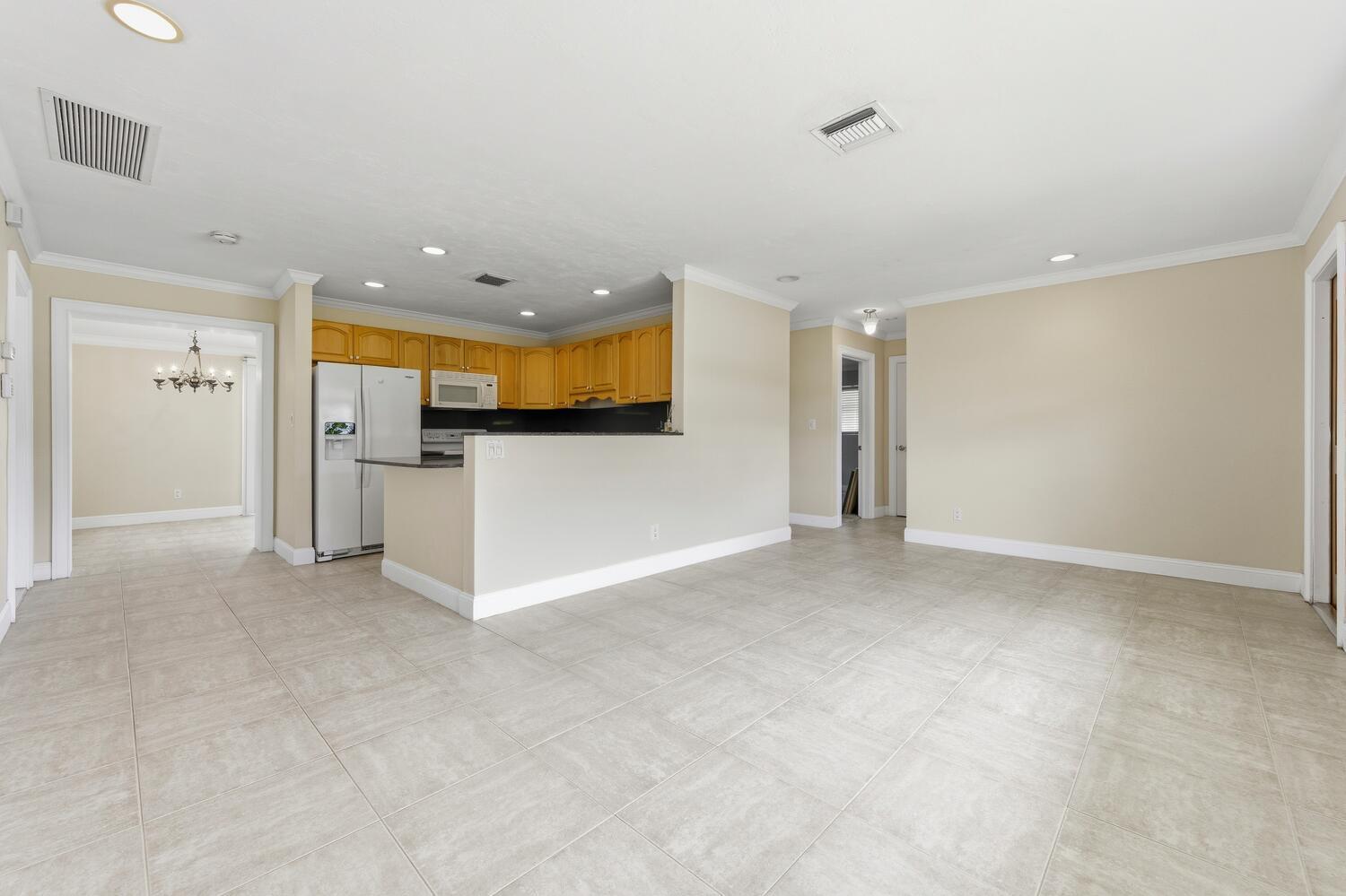 760 Cinnamon Road North Palm Beach, FL 33408 - Photo 8 of 27 760 Cinnamon Rd North Palm-large-004-014