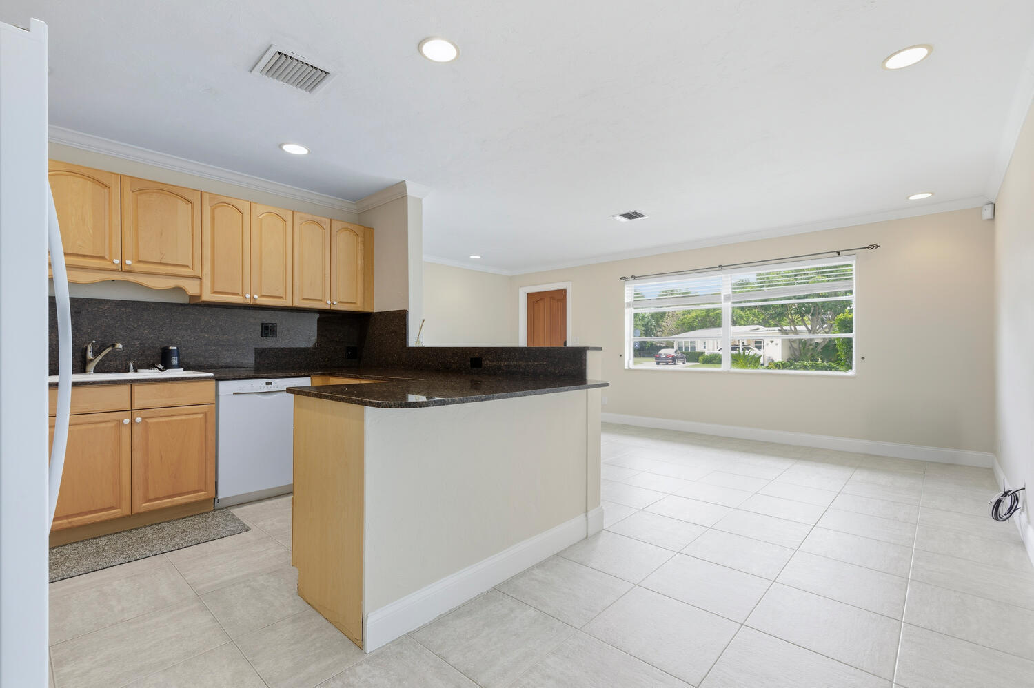 760 Cinnamon Road North Palm Beach, FL 33408 - Photo 10 of 27 760 Cinnamon Rd North Palm-large-021-023
