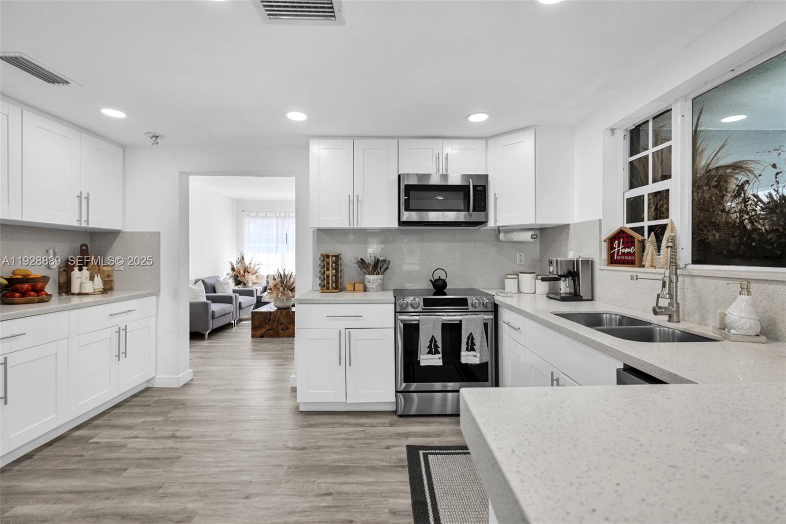 3711 Southwest 27th Terrace Miami, FL 33134 - Photo 20 of 62