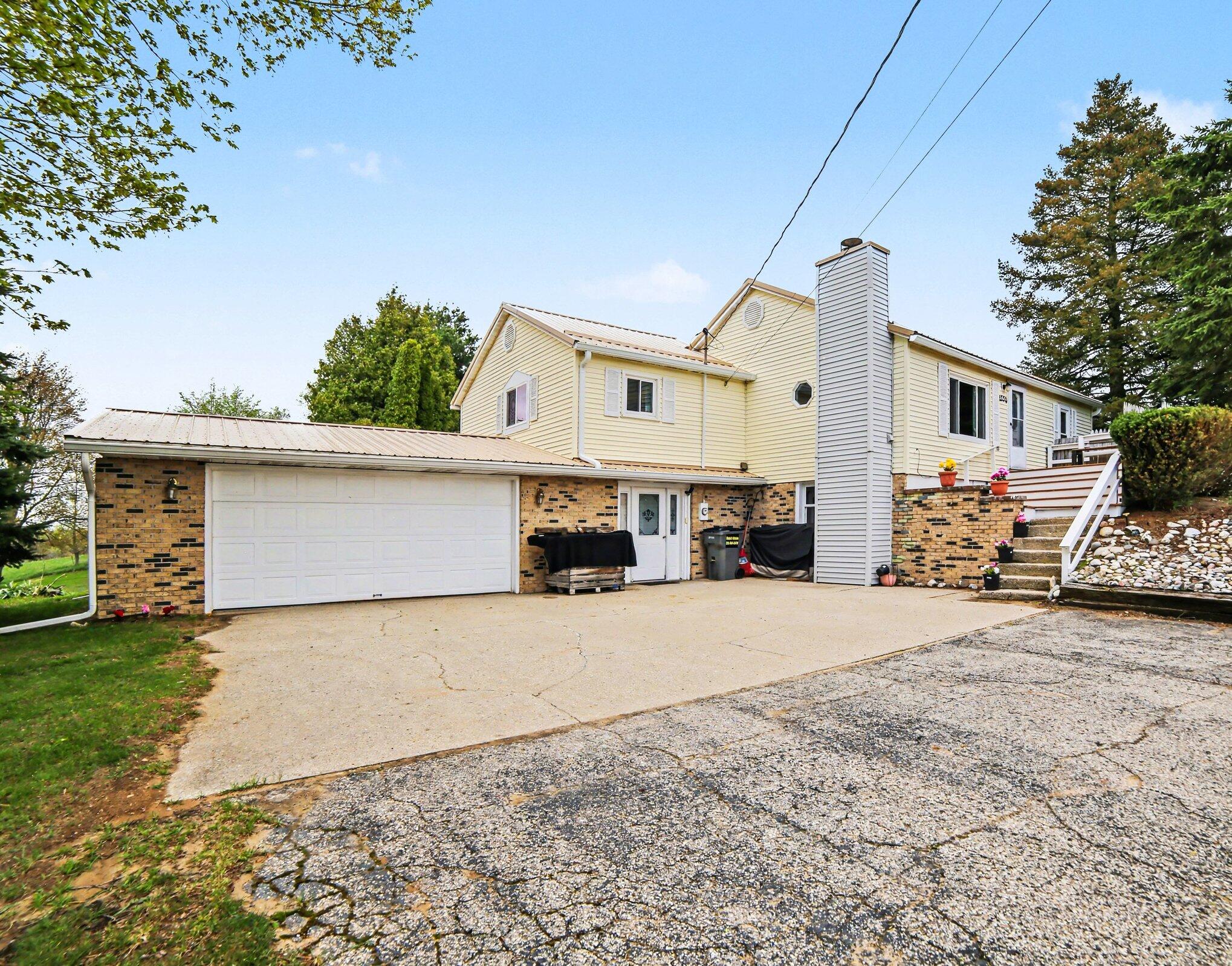 2330 West Tyler Road Hart, MI 49420 - Photo 2 of 34 002_file_5048